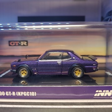 NISSAN SKYLINE 2000 GTR...