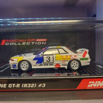 NISSAN SKYLINE GTR R32...