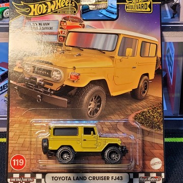TOYOTA LAND CRUISER FJ43...