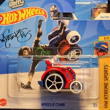WHEELIE CHAIR HOT WHEELS