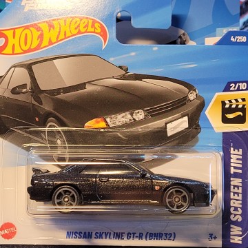NISSAN SKYLINE GTR BCNR32...