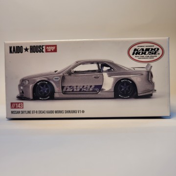 NISSAN SKYLINE GTR R34...