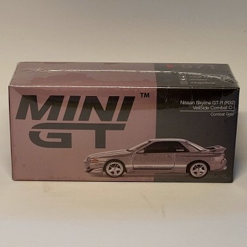 NISSAN SKYLINE GTR R32...
