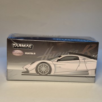 Pagani Huayra R satin...